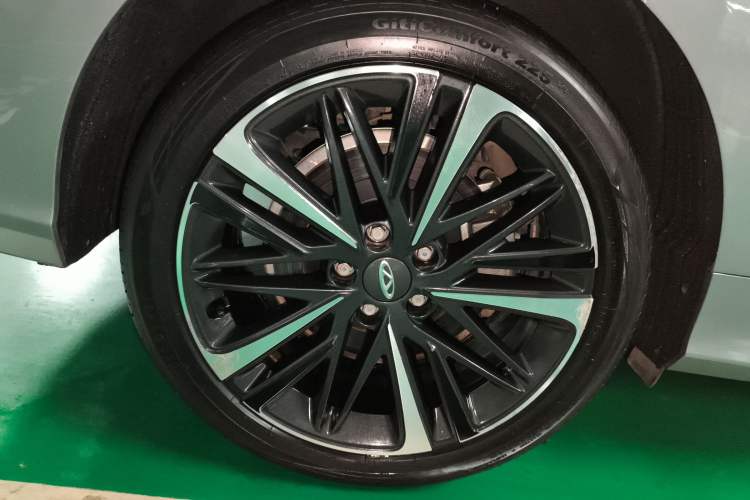 Used Chery Arrizo 8 2023 High-Performance Edition 2.0T DCT Powerfully Equipped Exterior 2
