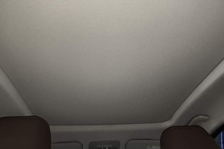 Used Chery Arrizo 8 2023 High-Performance Edition 2.0T DCT Powerfully Equipped Headliner