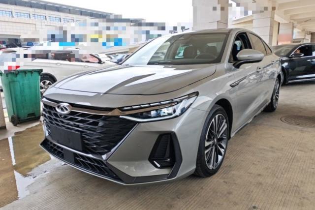 Używany Chery Arrizo 8 2023 High-Performance Edition 2.0T DCT Powerfully Equipped