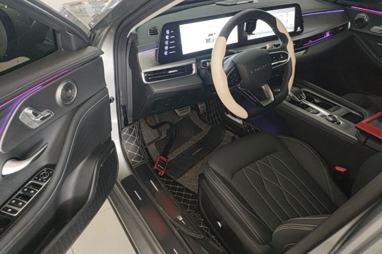 Used Chery Arrizo 8 2023 High-Performance Edition 2.0T DCT Powerfully Equipped Driver Seat