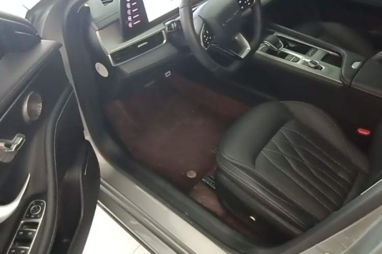Used Chery Arrizo 8 2023 High-Performance Edition 2.0T DCT Powerfully Equipped Driver Seat