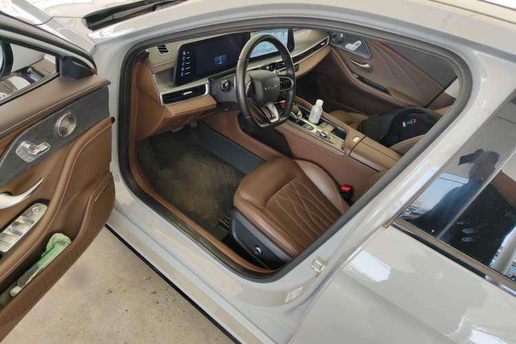 Used Chery Arrizo 8 2023 High-Performance Edition 2.0T DCT Powerfully Equipped Driver Seat