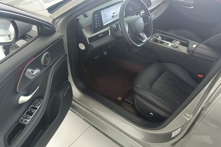 Used Chery Arrizo 8 2023 High-Performance Edition 2.0T DCT Powerfully Equipped Driver Seat