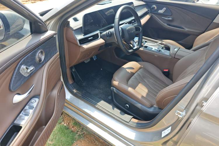 Used Chery Arrizo 8 2023 High-Performance Edition 2.0T DCT Powerfully Equipped Driver Seat