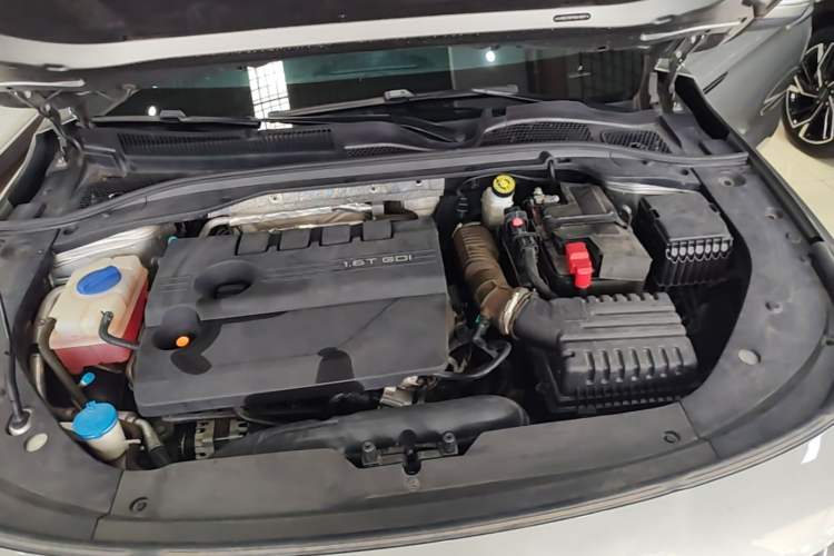 Used Chery Arrizo 8 2023 1.6T DCT Standard Engine Bay
