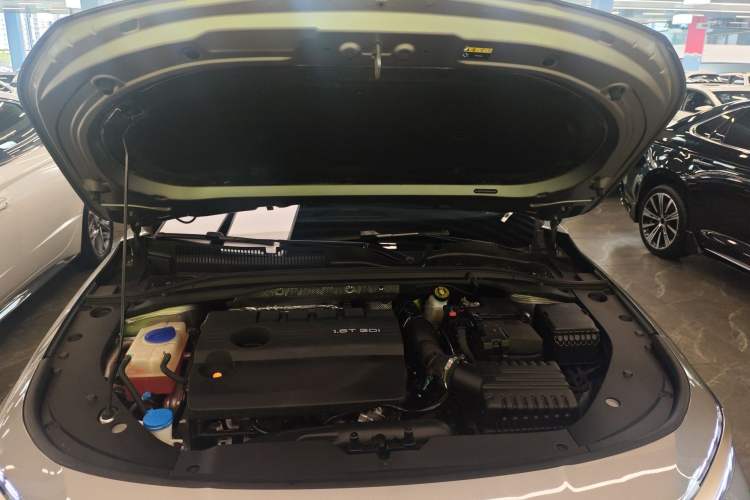 Used Chery Arrizo 8 2023 1.6T DCT Elite Engine Bay