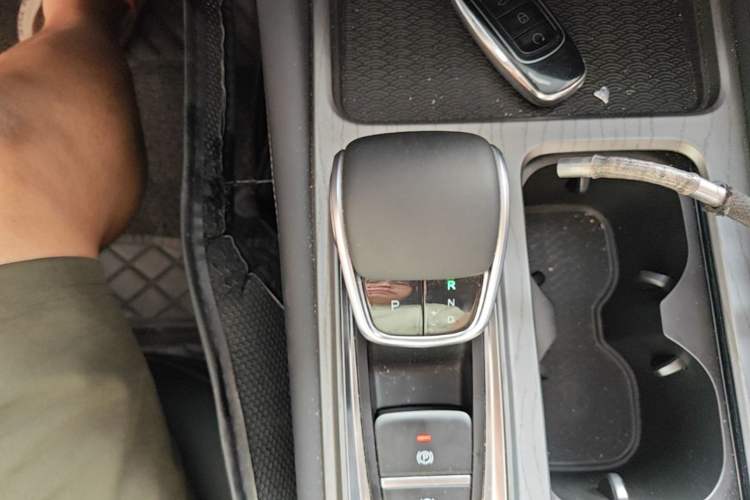 Used Chery Arrizo 8 2023 1.6T DCT Ya Gear Lever
