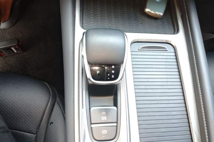 Used Chery Arrizo 8 2023 1.6T DCT Elite Gear Lever