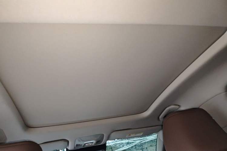 Used Chery Arrizo 8 2023 High-Performance Edition 2.0T DCT Powerfully Equipped Headliner