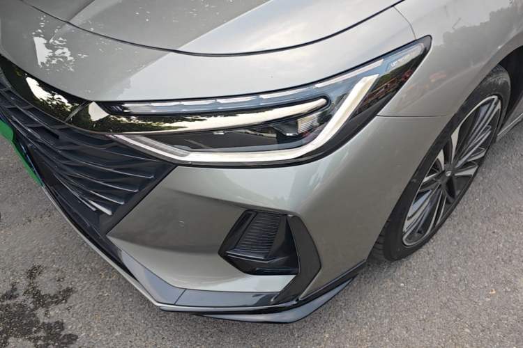 Used Chery Arrizo 8 2023 High-Performance Edition 2.0T DCT Powerfully Equipped Left Front Headlight