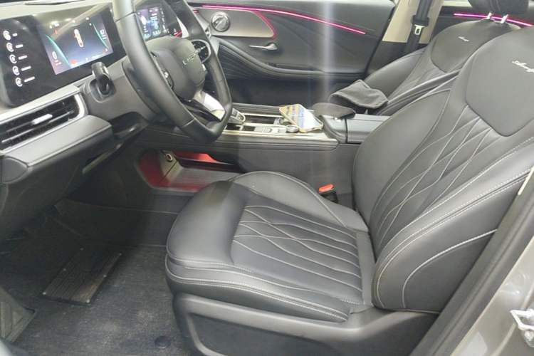 Used Chery Arrizo 8 2023 1.6T DCT Elite Left Front Seat