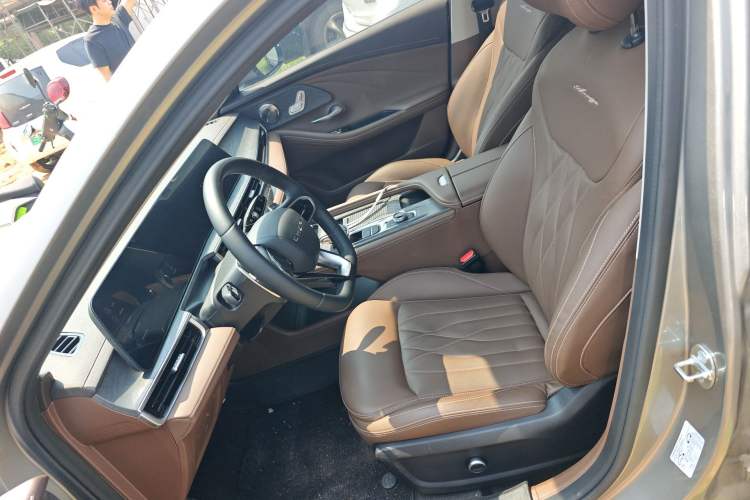 Used Chery Arrizo 8 2023 High-Performance Edition 2.0T DCT Powerfully Equipped Left Front Seat