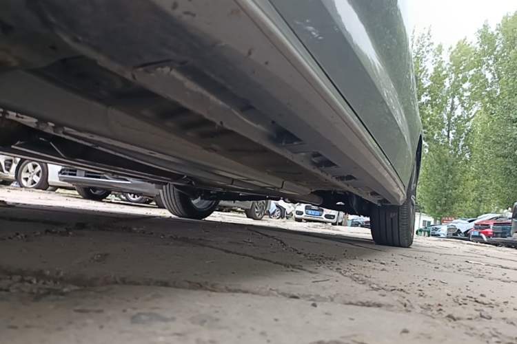 Used Chery Arrizo 8 2023 1.6T DCT Ya Left Side Sill
