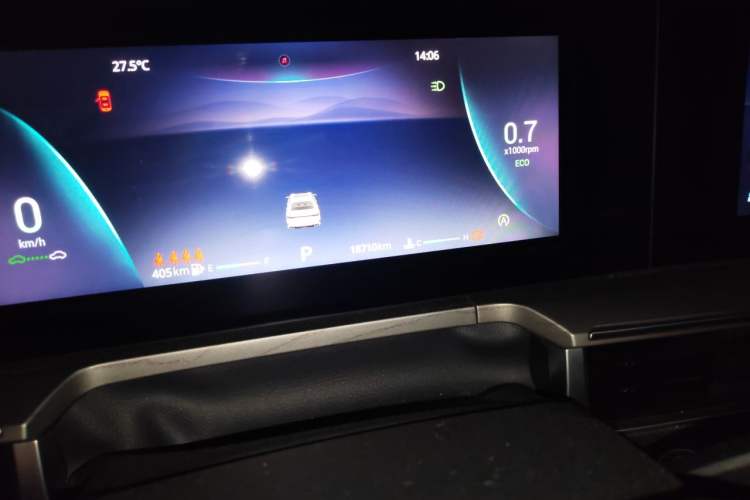 Used Chery Arrizo 8 2023 1.6T DCT Elite Odometer Close Up