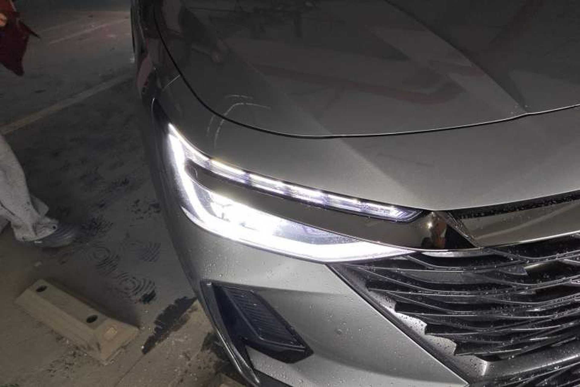 Used Chery Arrizo 8 2023 High-Performance Edition 2.0T DCT Powerfully Equipped Right Front Headlight