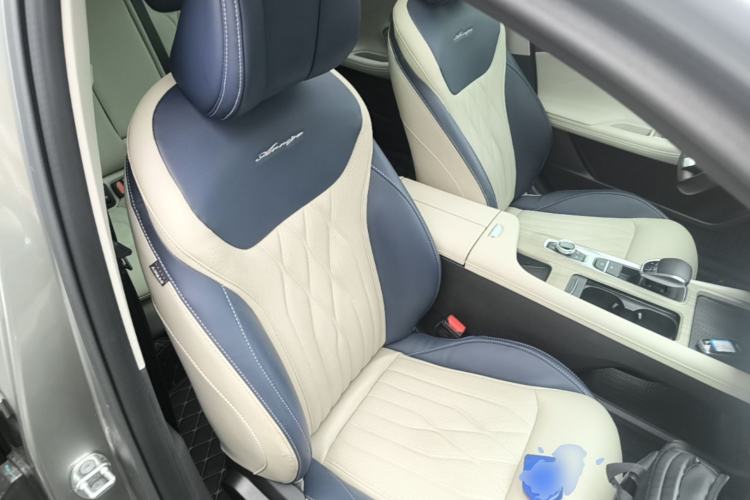 Used Chery Arrizo 8 2023 1.6T DCT Ya Right Front Seat