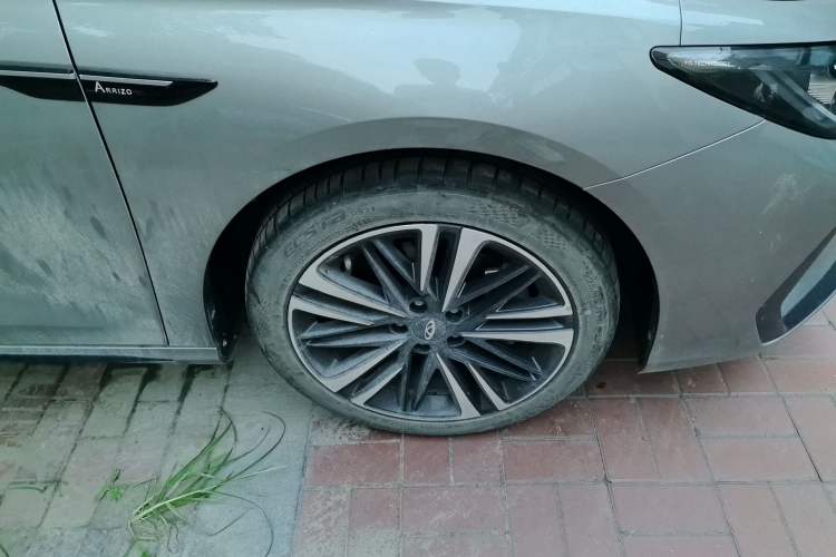 Used Chery Arrizo 8 2023 High-Performance Edition 2.0T DCT Powerfully Equipped Right Front Wheel Hub