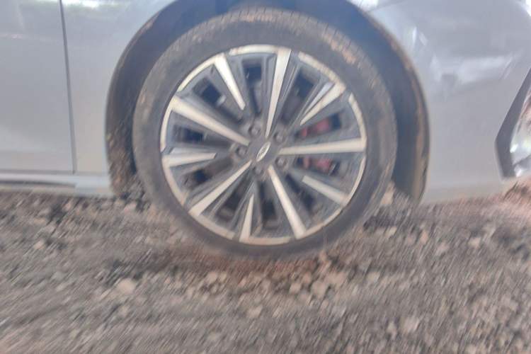 Used Chery Arrizo 8 2023 High-Performance Edition 2.0T DCT Chii Right Front Wheel Hub