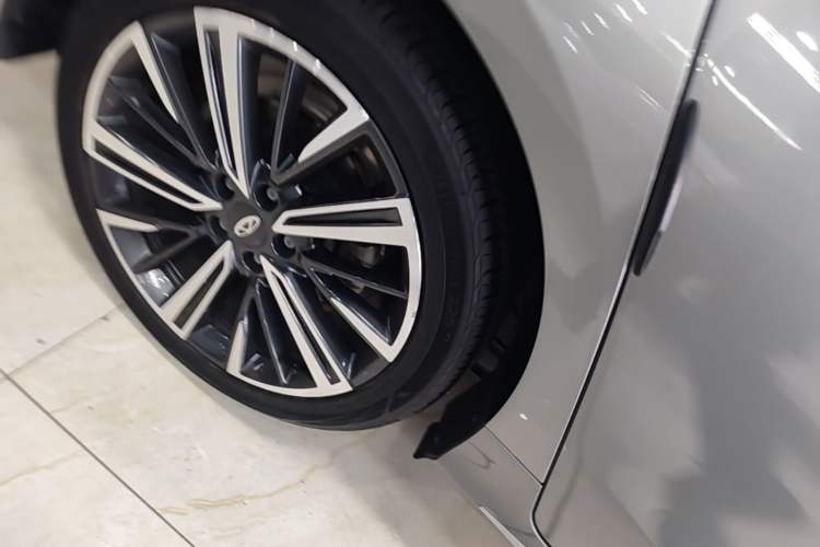 Used Chery Arrizo 8 2023 1.6T DCT Standard Right Rear Wheel Hub