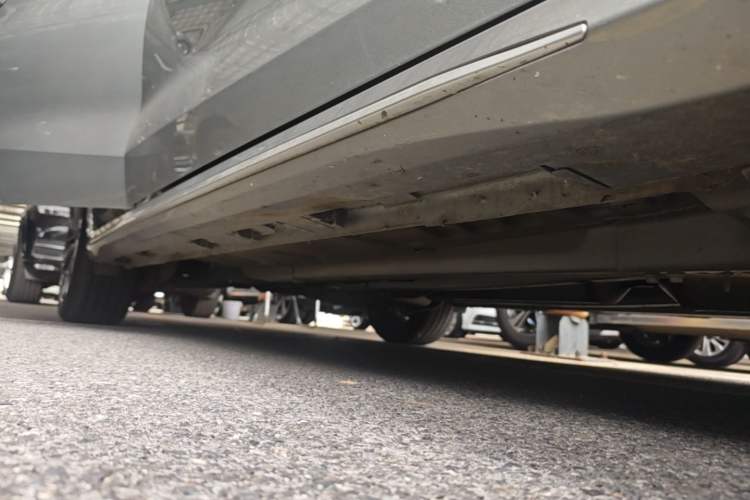 Used Chery Arrizo 8 2023 1.6T DCT Ya Right Side Sill