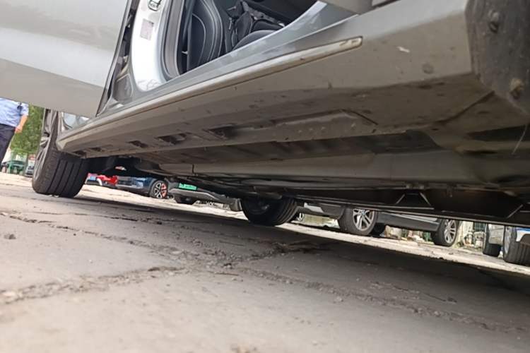 Used Chery Arrizo 8 2023 1.6T DCT Ya Right Side Sill