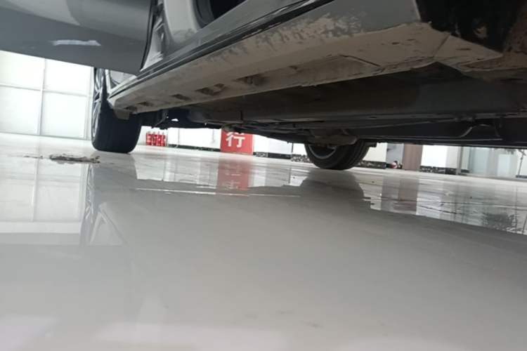 Used Chery Arrizo 8 2023 High-Performance Edition 2.0T DCT Powerfully Equipped Right Side Sill