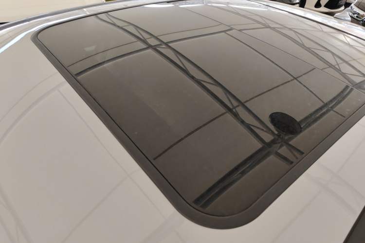 Used Chery Arrizo 8 2023 High-Performance Edition 2.0T DCT Powerfully Equipped Roof