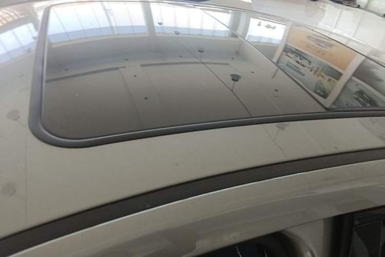 Used Chery Arrizo 8 2023 High-Performance Edition 2.0T DCT Powerfully Equipped Roof