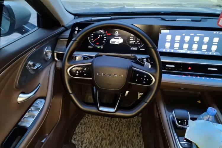 Used Chery Arrizo 8 2023 High-Performance Edition 2.0T DCT Powerfully Equipped Steering Wheel