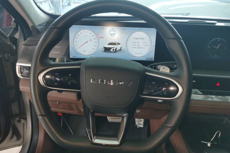 Used Chery Arrizo 8 2023 High-Performance Edition 2.0T DCT Powerfully Equipped Steering Wheel