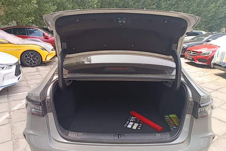 Used Chery Arrizo 8 2023 1.6T DCT Ya Trunk