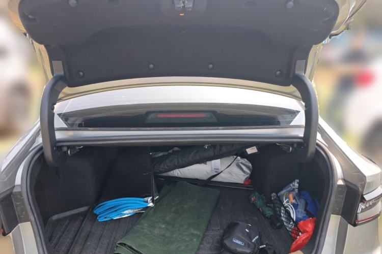 Used Chery Arrizo 8 2023 High-Performance Edition 2.0T DCT Powerfully Equipped Trunk