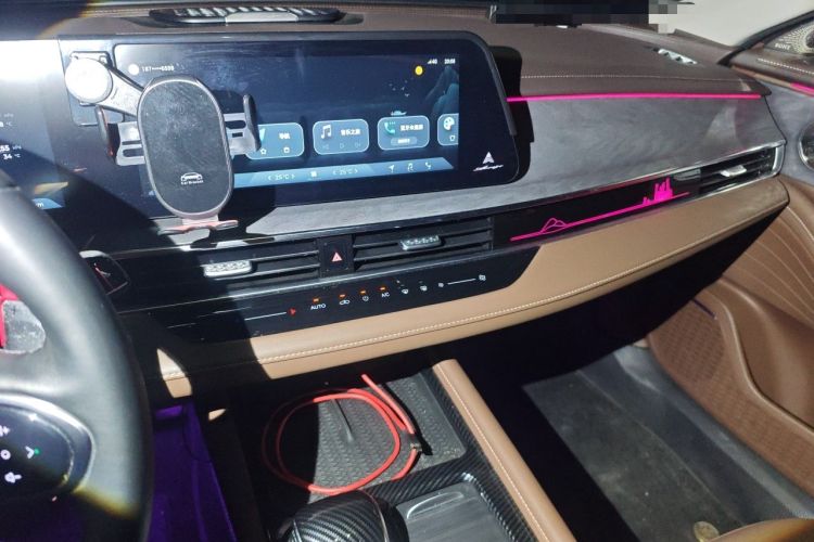 Used Chery Arrizo 8 2023 High-Performance Edition 2.0T DCT Powerfully Equipped Audio And AC Panel