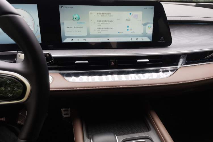 Used Chery Arrizo 8 2023 High-Performance Edition 2.0T DCT Powerfully Equipped Audio And AC Panel