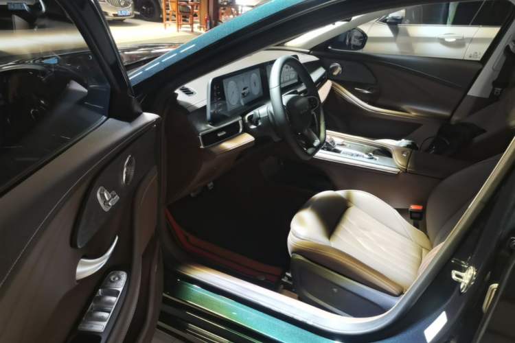 Used Chery Arrizo 8 2023 High-Performance Edition 2.0T DCT Chii Driver Seat