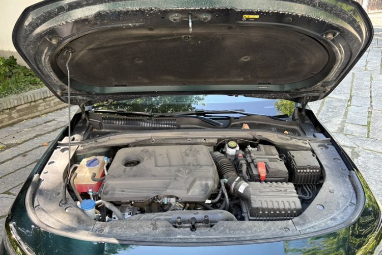 Used Chery Arrizo 8 2023 High-Energy Edition 2.0T DCT Luxury Engine Bay