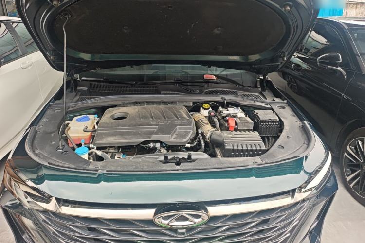 Used Chery Arrizo 8 2023 High-Energy Edition 2.0T DCT Luxury Engine Bay
