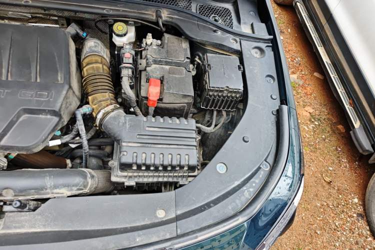 Used Chery Arrizo 8 2023 High-Performance Edition 2.0T DCT Powerfully Equipped Engine Bay Left