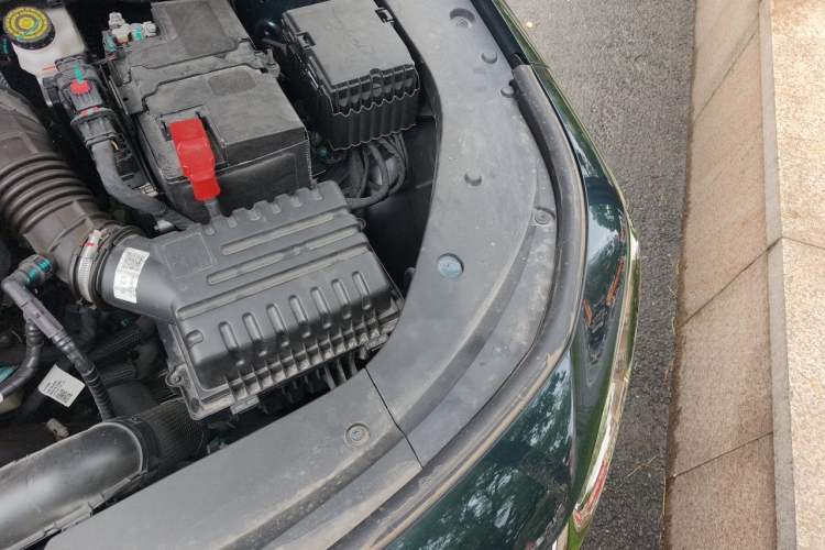Used Chery Arrizo 8 2023 High-Energy Edition 2.0T DCT Luxury Engine Bay Left