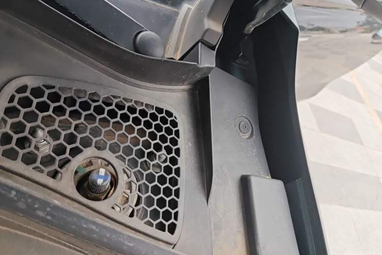 Used Chery Arrizo 8 2023 High-Performance Edition 2.0T DCT Chii Engine Bay Left
