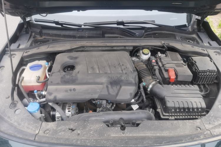 Used Chery Arrizo 8 2023 High-Performance Edition 2.0T DCT Powerfully Equipped Engine Bay