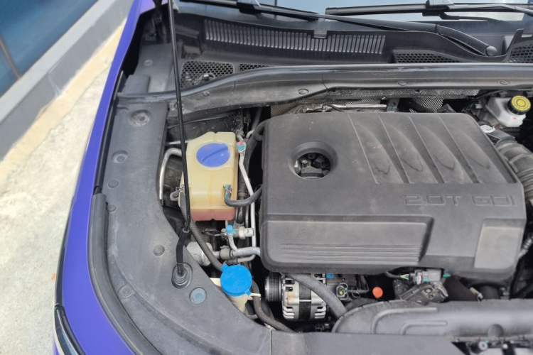 Used Chery Arrizo 8 2023 High-Energy Edition 2.0T DCT Luxury Engine Bay Right