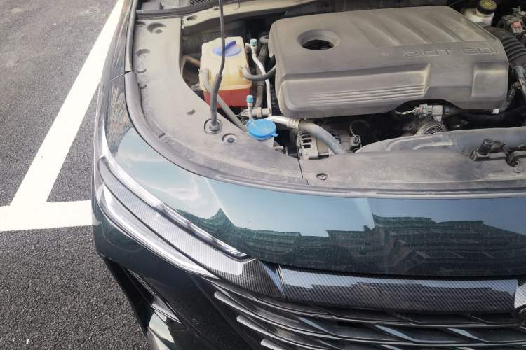 Used Chery Arrizo 8 2023 High-Energy Edition 2.0T DCT Luxury Engine Bay Right
