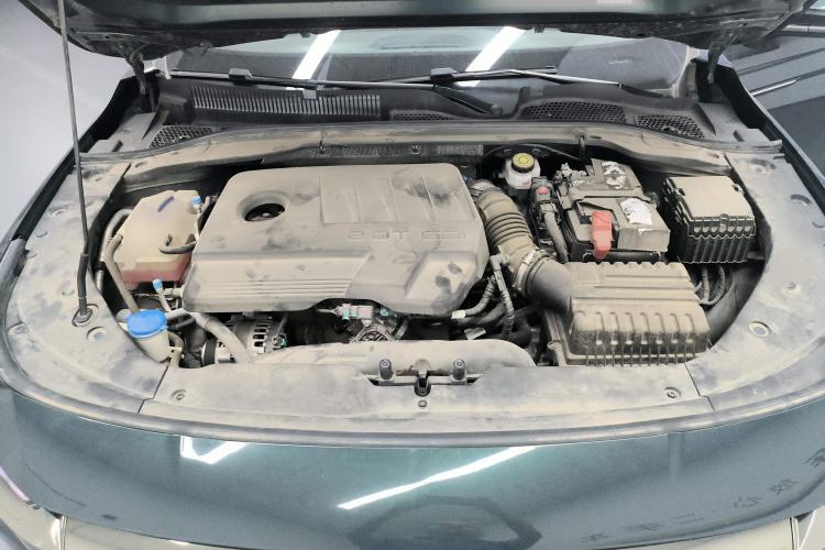 Used Chery Arrizo 8 2023 High-Energy Edition 2.0T DCT Luxury Engine Bay