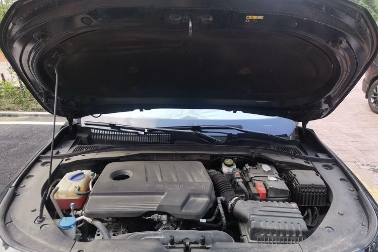 Used Chery Arrizo 8 2023 High-Energy Edition 2.0T DCT Luxury Engine Bay