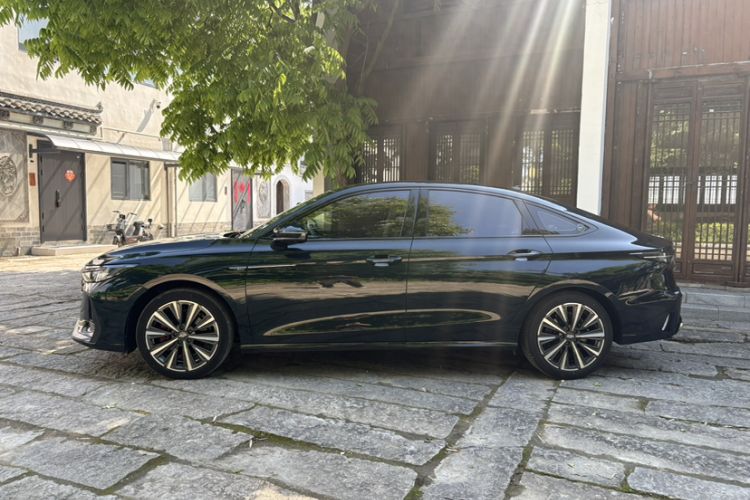 Used Chery Arrizo 8 2023 High-Energy Edition 2.0T DCT Luxury Exterior 4