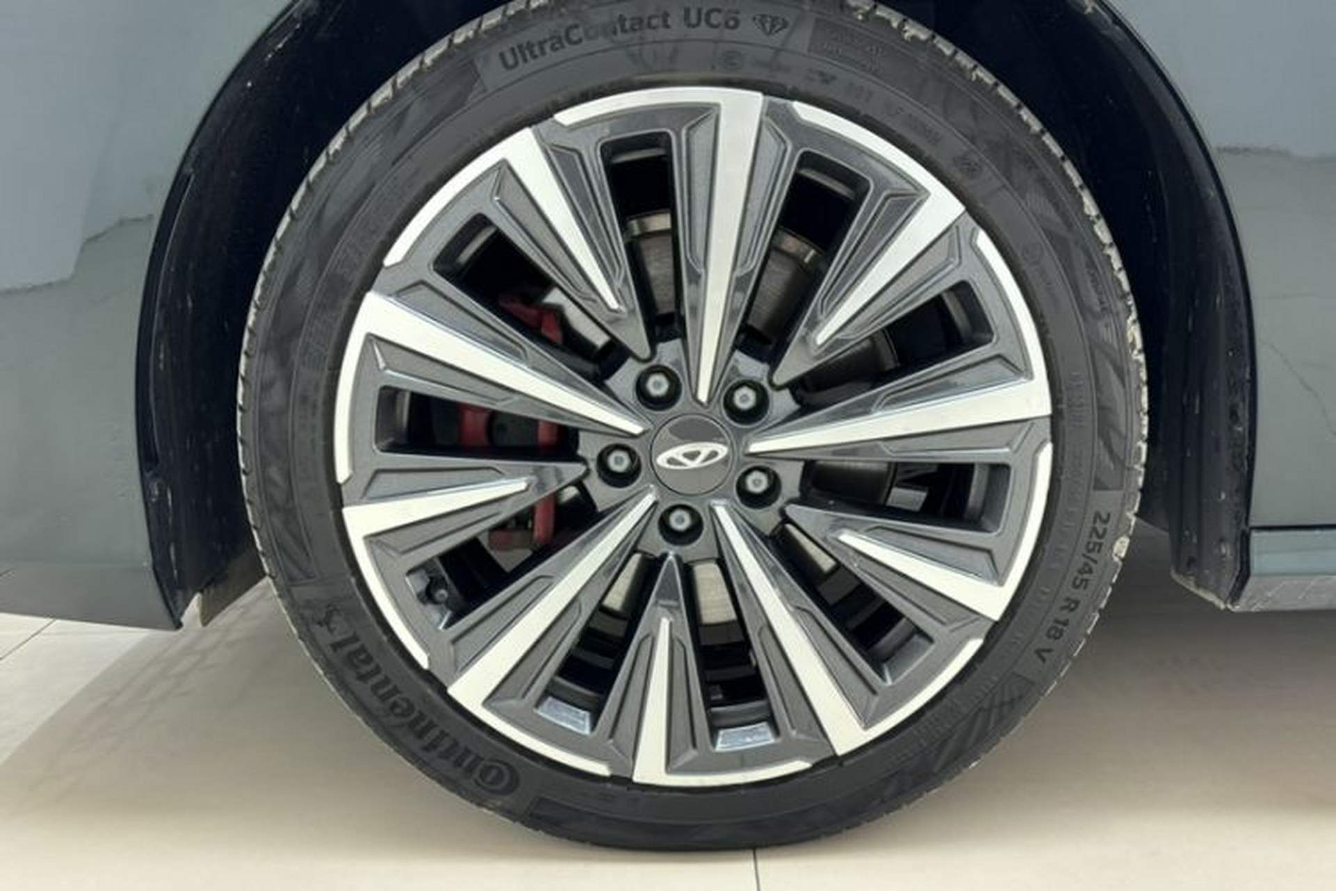 Used Chery Arrizo 8 2023 High-Energy Edition 2.0T DCT Luxury Exterior 6