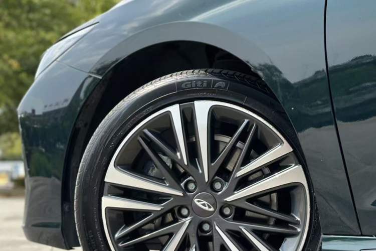 Used Chery Arrizo 8 2023 High-Performance Edition 2.0T DCT Powerfully Equipped Exterior 9
