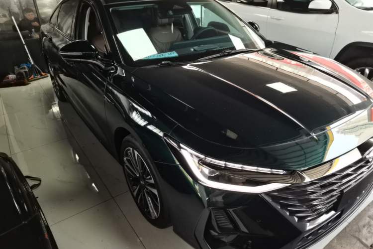 Used Chery Arrizo 8 2023 High-Performance Edition 2.0T DCT Powerfully Equipped Front Right 45 Deg