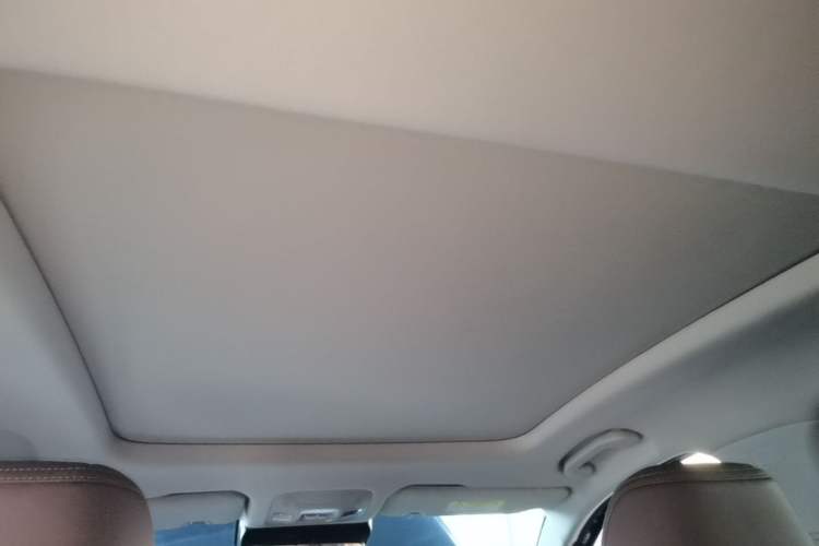 Used Chery Arrizo 8 2023 High-Performance Edition 2.0T DCT Powerfully Equipped Headliner